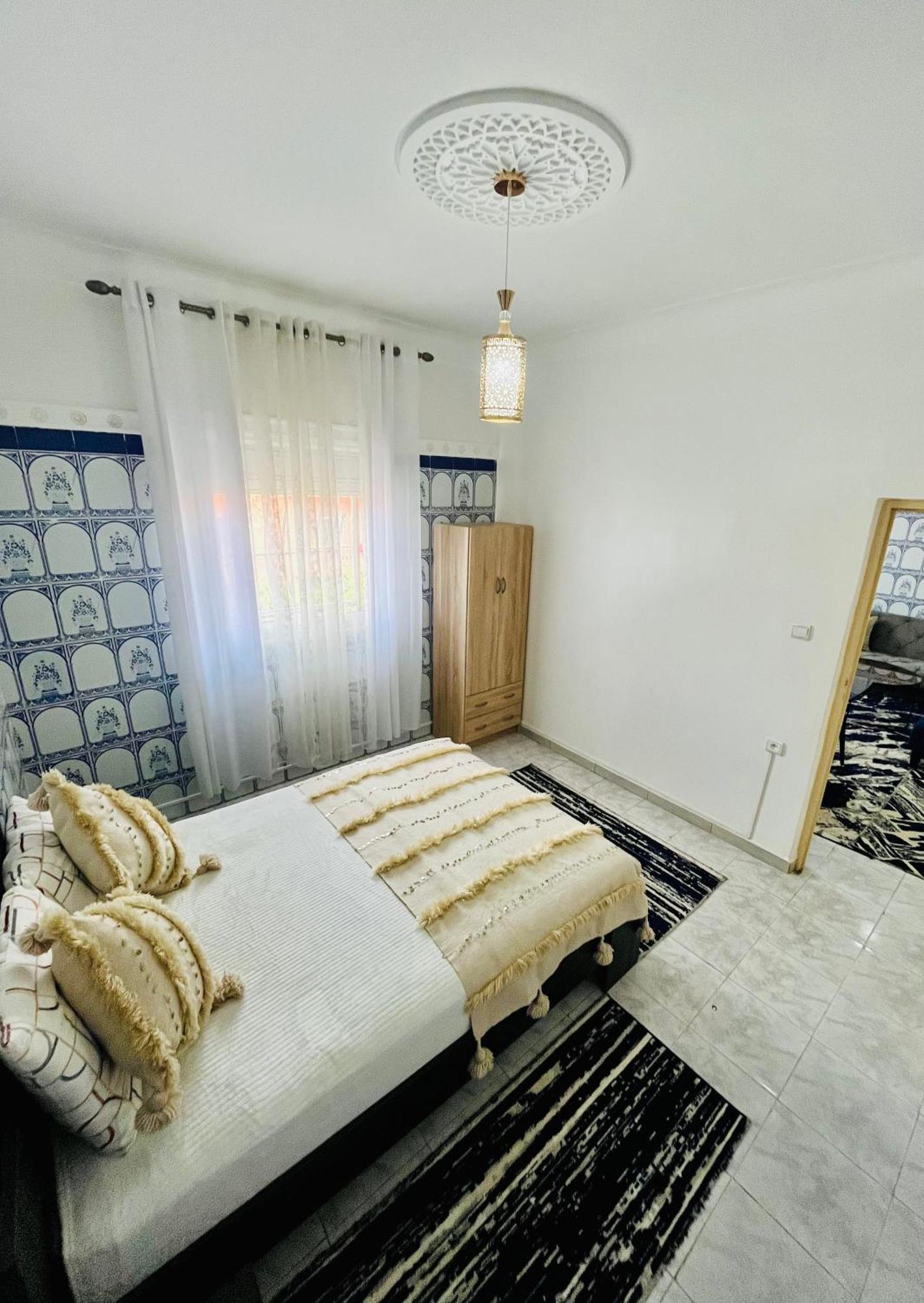 Apartment With Ac, Patio And Rooftop Appartement Climatise Avec Patio Et Toit Terrasse มาร์ราเกช ภายนอก รูปภาพ