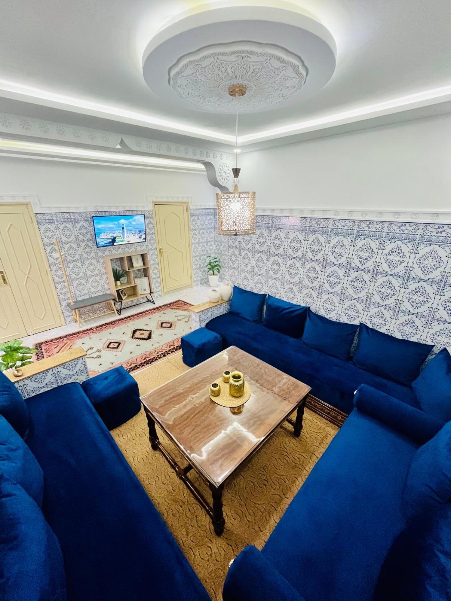 Apartment With Ac, Patio And Rooftop Appartement Climatise Avec Patio Et Toit Terrasse มาร์ราเกช ภายนอก รูปภาพ